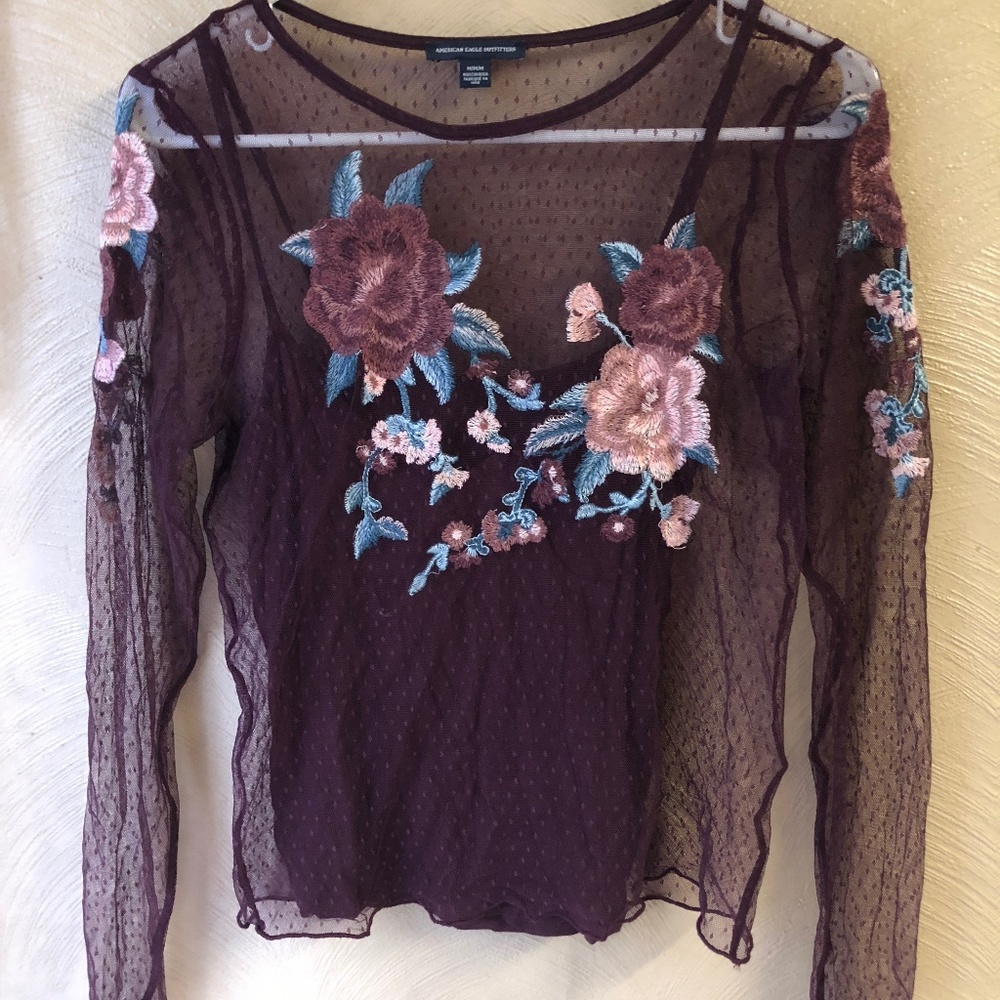 SHEER LONG SLEEVE TOP